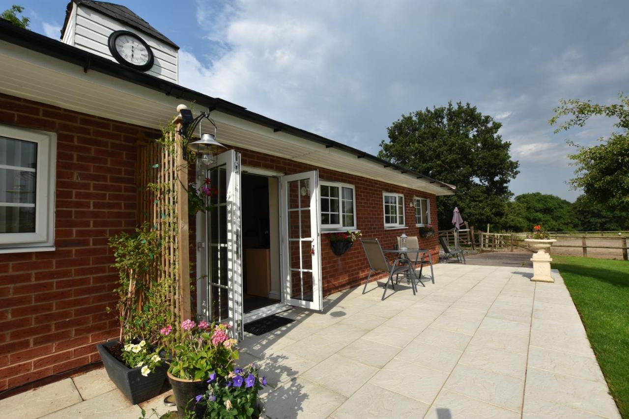 Little Rushbrook Cottages Tanworth Extérieur photo