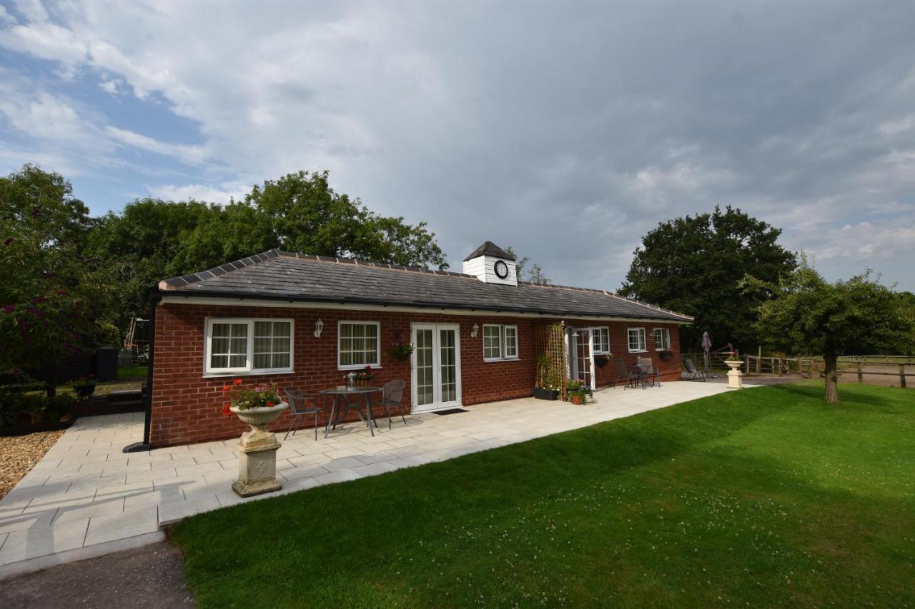 Little Rushbrook Cottages Tanworth Extérieur photo